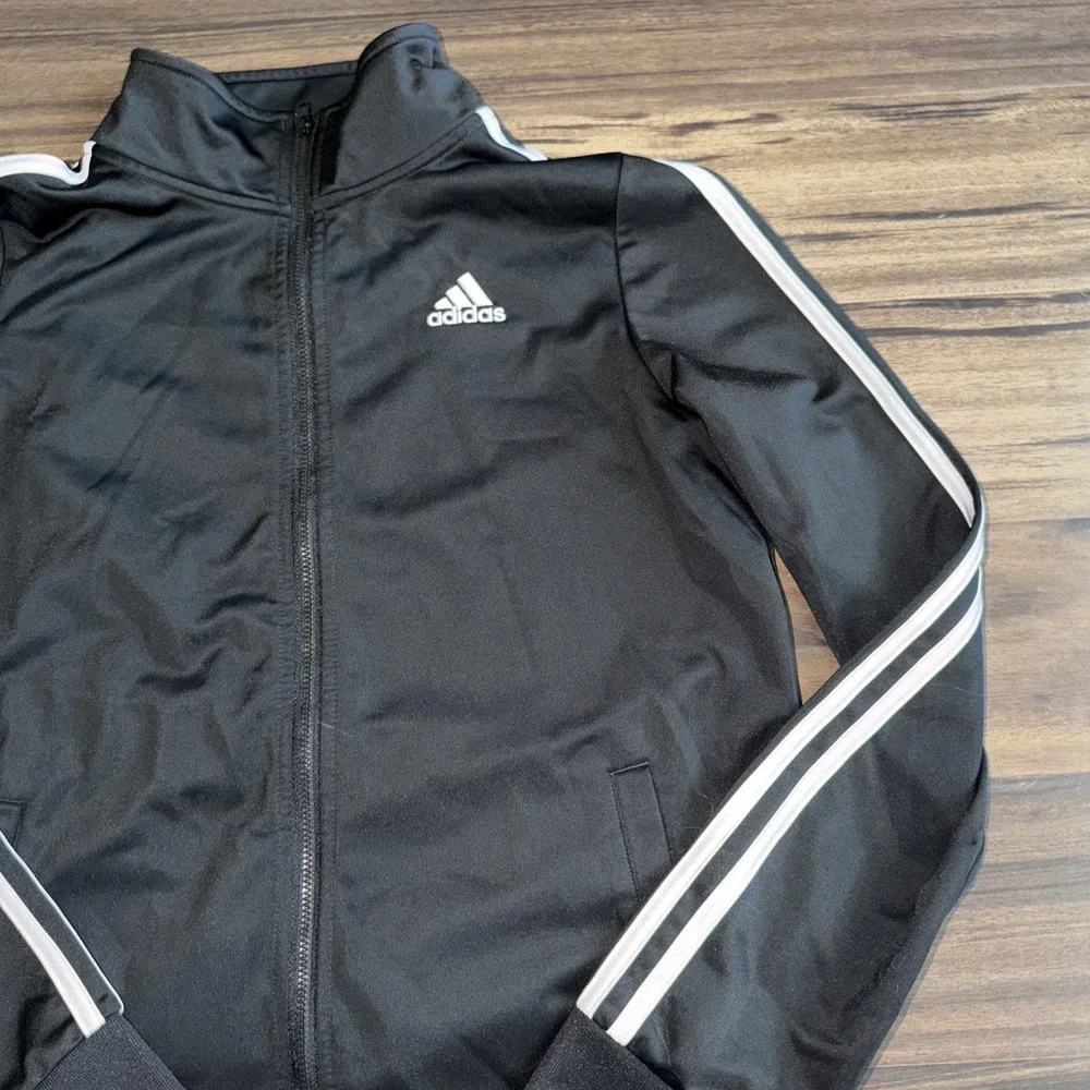 Adidas Classics Black Track Jacket Youth Xl (18/20) Striped Sleeves